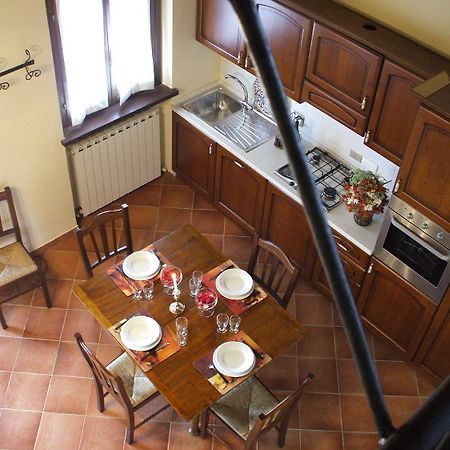 Tenuta Di Forte Sorgnano Gualdo Cattaneo Luaran gambar