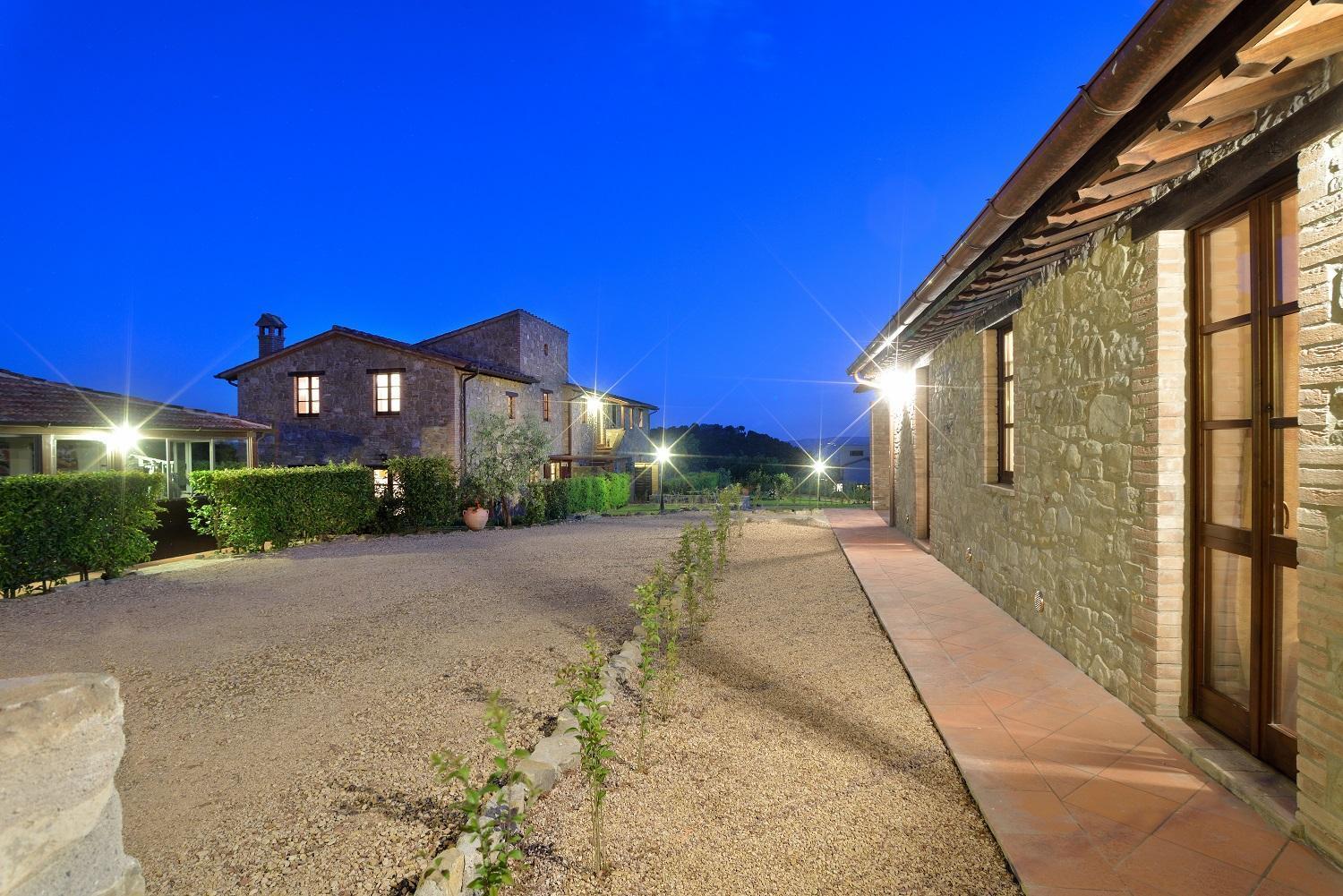 Tenuta Di Forte Sorgnano Gualdo Cattaneo Luaran gambar